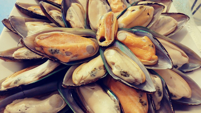 Seafood Night at Mosaic